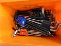 2x inhoud kast - afbeelding 5 van  15