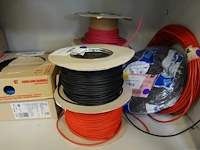 2x inhoud kast - afbeelding 10 van  15