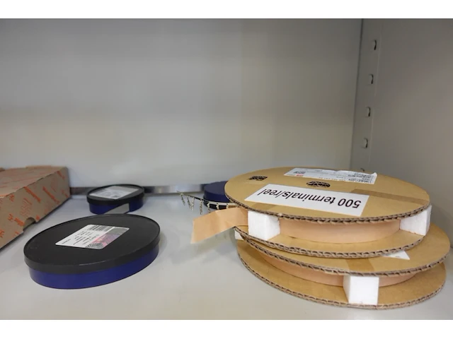 2x inhoud kast - afbeelding 14 van  15