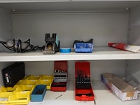 2x inhoud kast - afbeelding 6 van  13