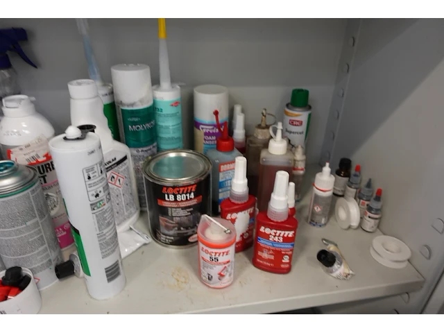 2x inhoud kast - afbeelding 10 van  13