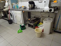2x inox onderstel met houten blad - afbeelding 1 van  3