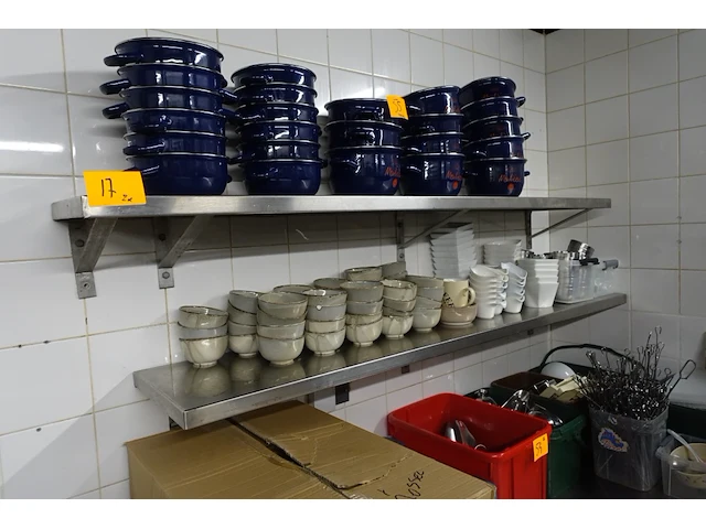 2x inox schap - afbeelding 1 van  3