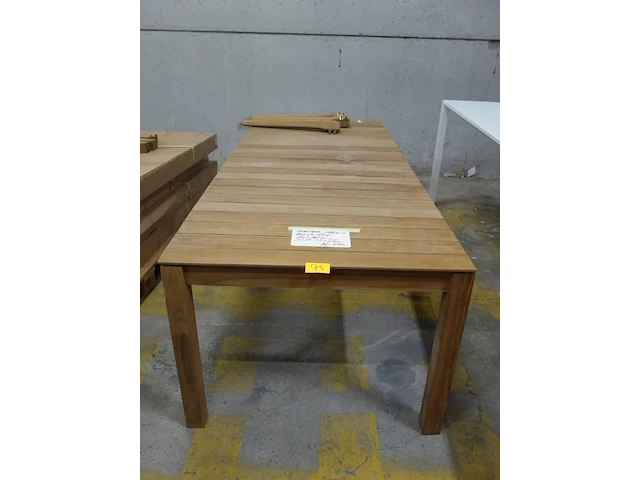 2x jardinico teak tafel - afbeelding 1 van  6