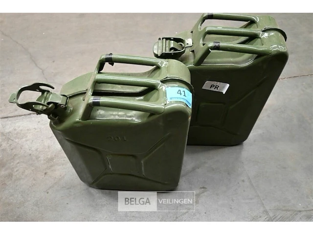 2x jerrycans 20l - afbeelding 1 van  1