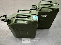 2x jerrycans 20l - afbeelding 1 van  1