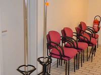 2x kapstok + 8 stoelen - afbeelding 1 van  1