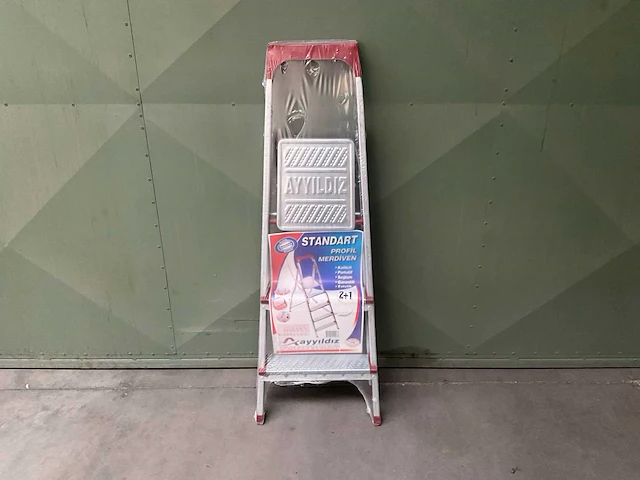 2x ladder ayyildiz - afbeelding 1 van  4