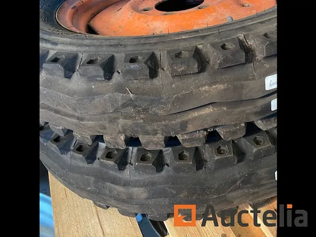 2x landbouwband + wiel bfgoodrich 6.00-19 - 6 gaats - afbeelding 4 van  6