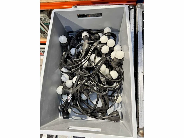 2x led lichtslingers 10m + 10x e27 warm wit - afbeelding 1 van  1