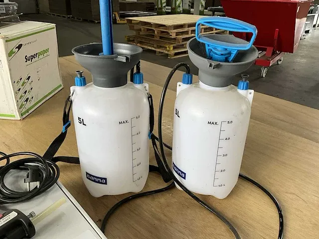 2x lijmpistool + 2x 5l pomp gamma - afbeelding 2 van  8