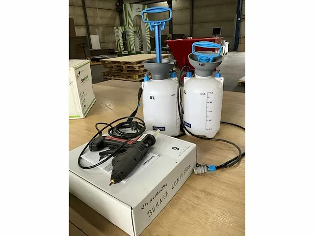 2x lijmpistool + 2x 5l pomp gamma - afbeelding 8 van  8