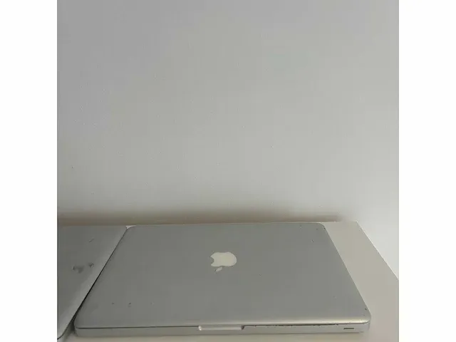 2x macbook pro - afbeelding 8 van  10