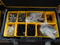 2x materiaalkoffer dewalt + inhoud - afbeelding 4 van  5