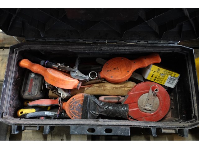 2x materiaalkoffer stanley + inhoud - afbeelding 2 van  4