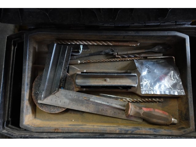 2x materiaalkoffer stanley + inhoud - afbeelding 4 van  4
