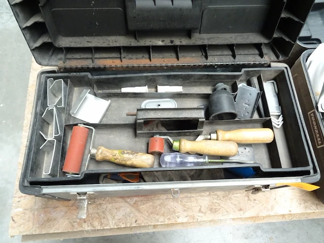 2x materiaalkoffer - afbeelding 4 van  5
