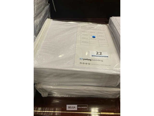 2x matrasbeschermers wit waterproof 140x190 - afbeelding 1 van  2