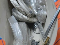 2x mengkraan bad met sproeiknop chrome - afbeelding 2 van  4