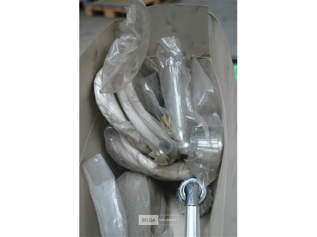 2x mengkraan bad met sproeiknop chrome - afbeelding 4 van  4