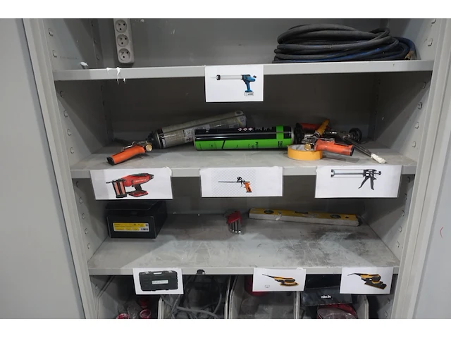 2x metalen dossierkast + inhoud - afbeelding 3 van  5