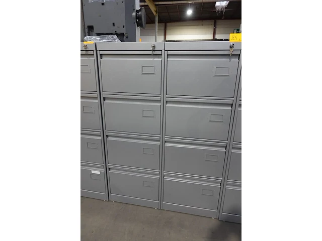 2x metalen dossierkast - afbeelding 1 van  3