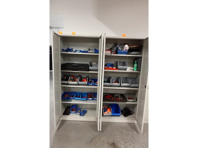 2x metalen dossierkast - afbeelding 3 van  3