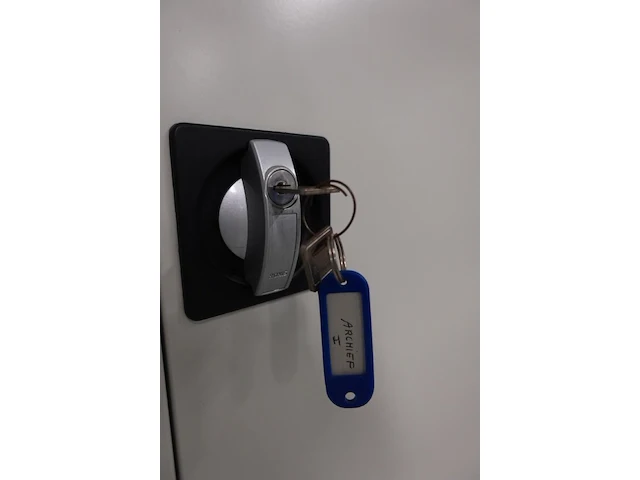 2x metalen dossierkast - afbeelding 2 van  4