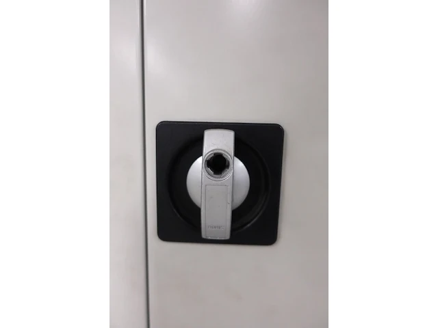 2x metalen dossierkast - afbeelding 3 van  4