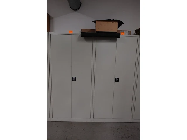 2x metalen dossierkast - afbeelding 1 van  3