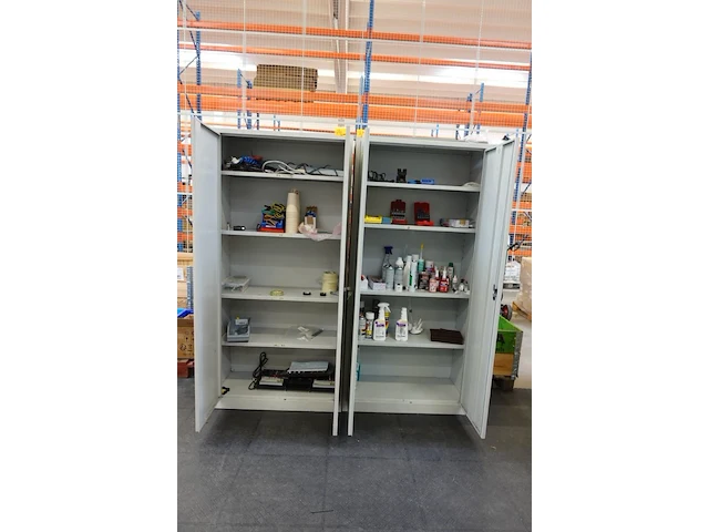 2x metalen dossierkast - afbeelding 3 van  3