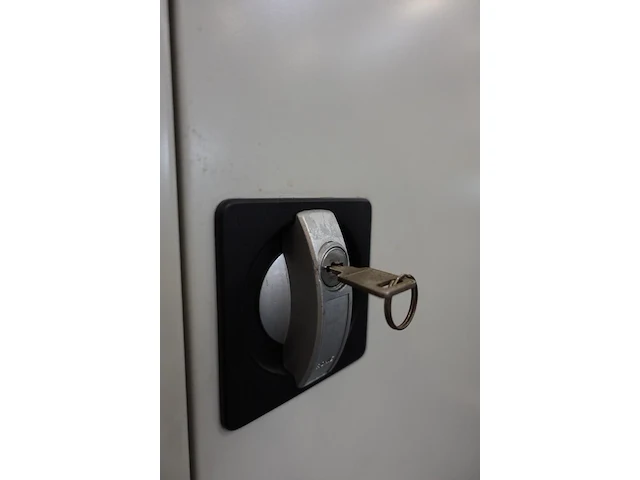 2x metalen dossierkast - afbeelding 3 van  4