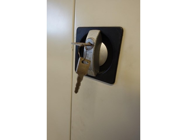 2x metalen dossierkast - afbeelding 3 van  5