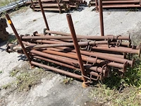 2x metalen houder + diverse stantsoenen - afbeelding 2 van  4