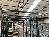 2x metalen kledingrek - afbeelding 2 van  3