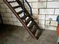 2x metalen magazijntrap - afbeelding 2 van  9