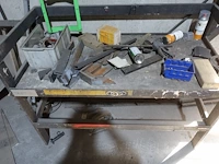 2x metalen rek + inhoud - afbeelding 3 van  5