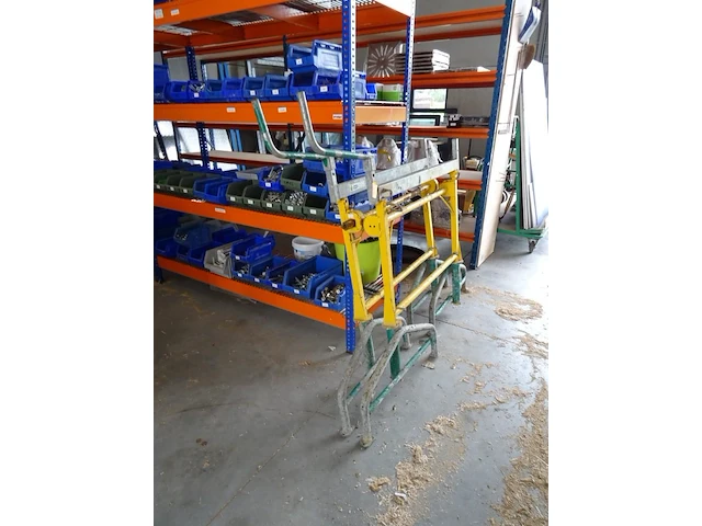 2x metalen schraag macc - afbeelding 2 van  2