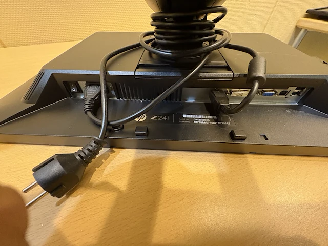2x monitor 24" hp - afbeelding 4 van  4