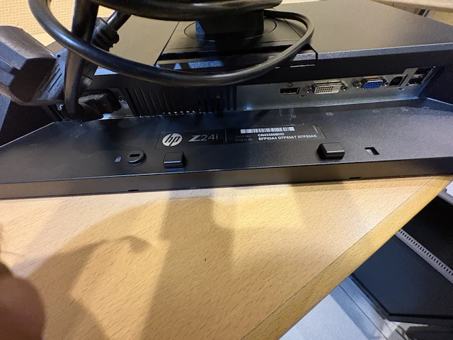 2x monitor 24" hp - afbeelding 4 van  5