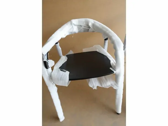 2x nora zwart stoelen - afbeelding 3 van  4