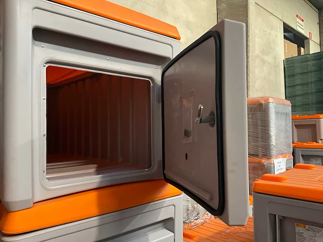 2x opbergbox cemo(750l) - afbeelding 7 van  8