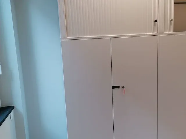 2x opbergkast + topkast vitra - afbeelding 6 van  8