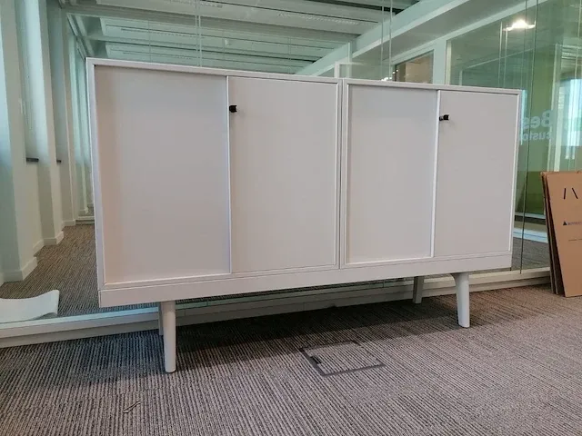 2x opbergkasten met onderstel vitra - afbeelding 3 van  5