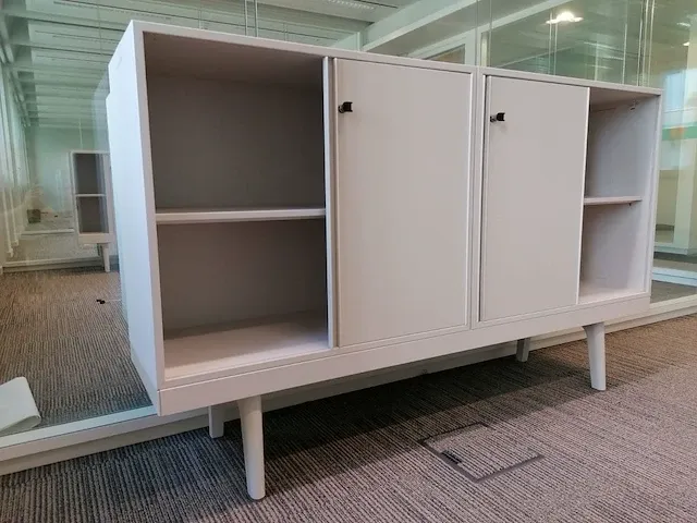 2x opbergkasten met onderstel vitra - afbeelding 4 van  5