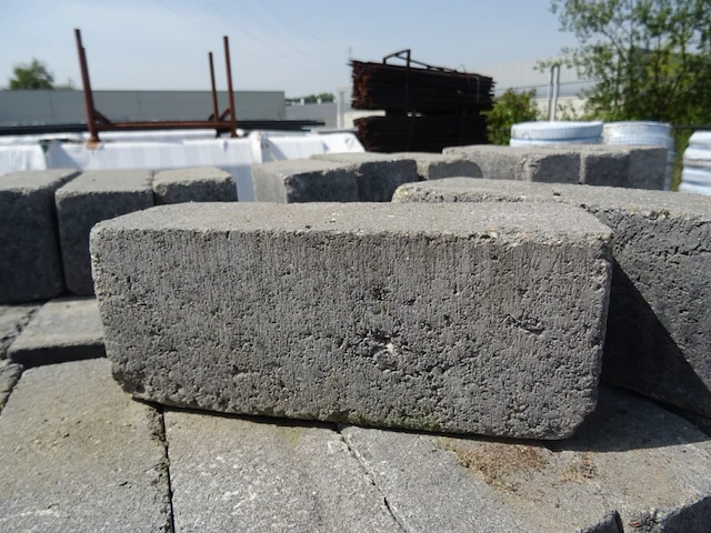 2x pallet betonklinkers - afbeelding 2 van  3