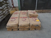 2x pallet cementzakken - afbeelding 2 van  7