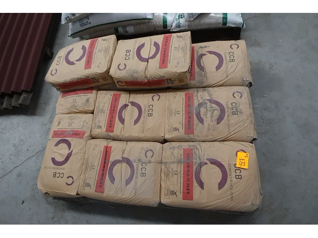 2x pallet cementzakken - afbeelding 5 van  7