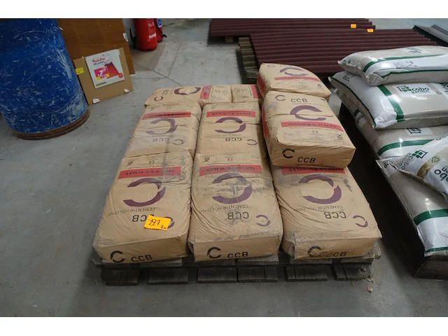 2x pallet cementzakken - afbeelding 6 van  7