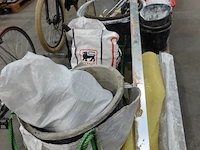 2x pallet divers werkmateriaal - afbeelding 1 van  11